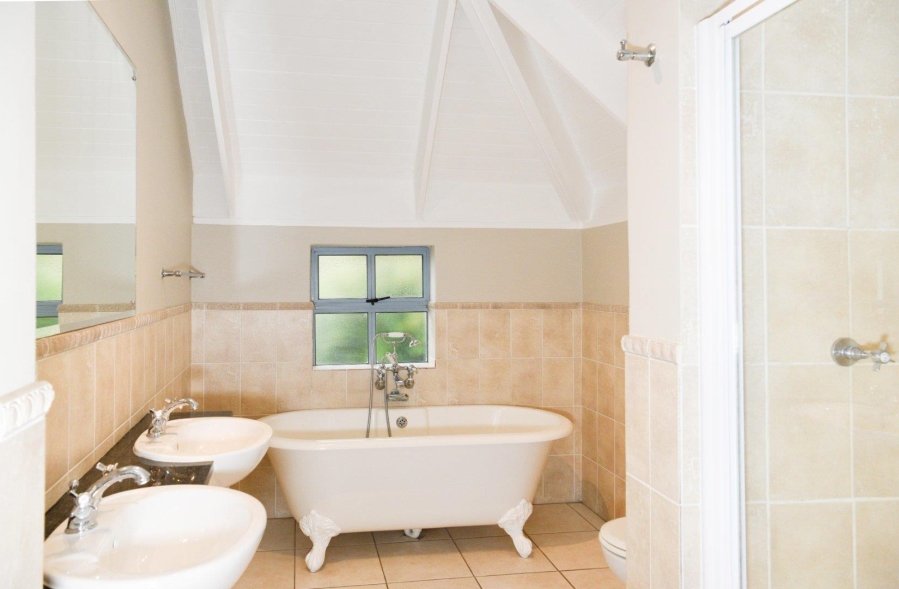 To Let 3 Bedroom Property for Rent in Big Bay Western Cape